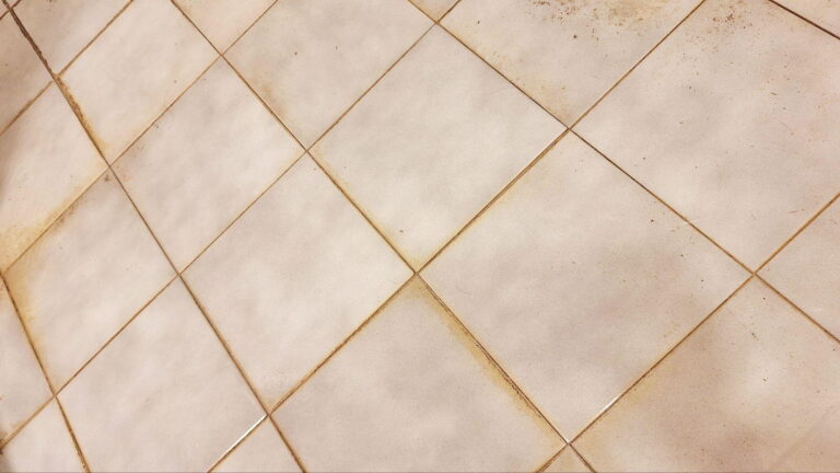 Impact Of Summer Heat On Compromised Grout