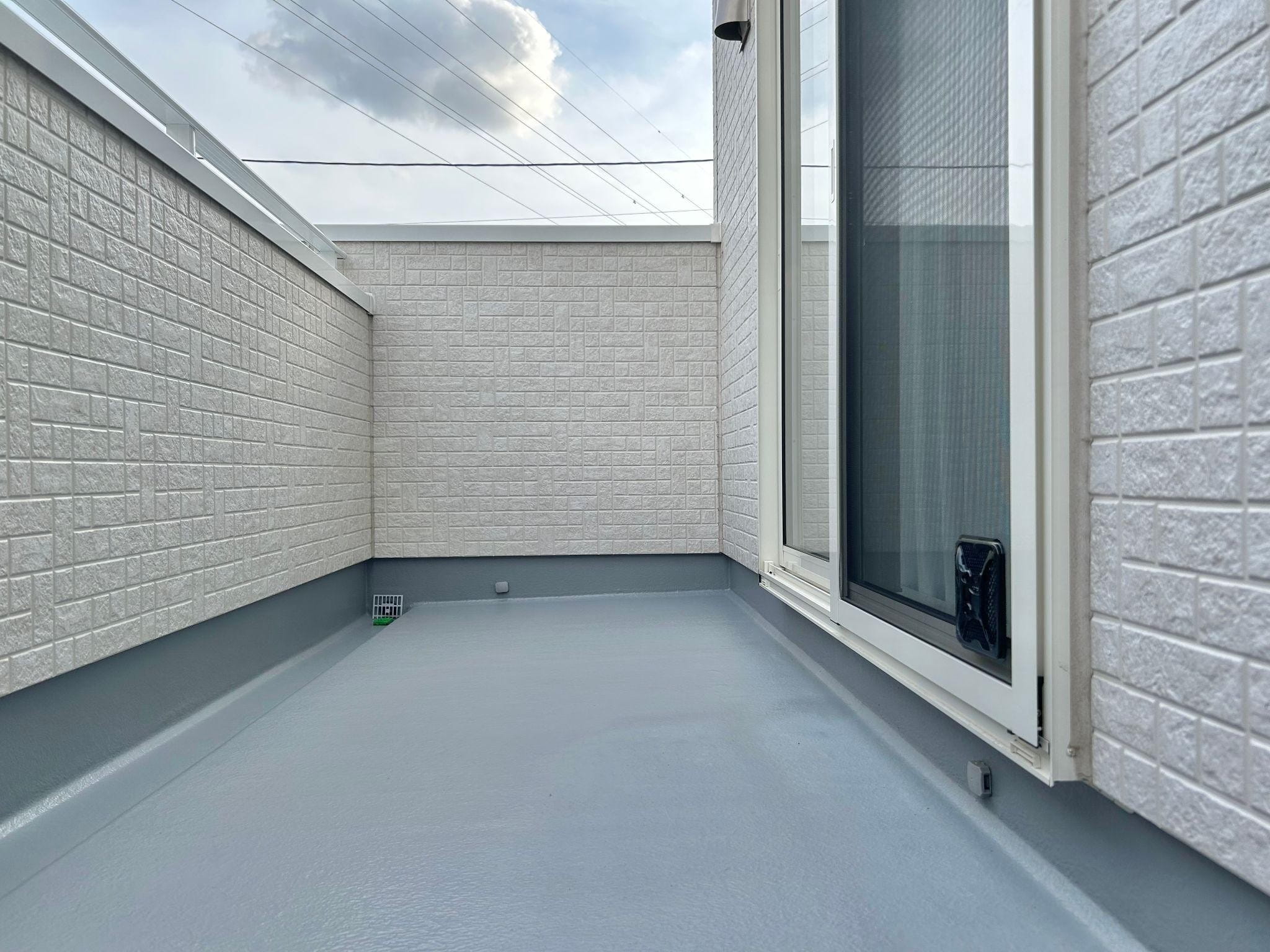 How Long Does Balcony Waterproofing Last